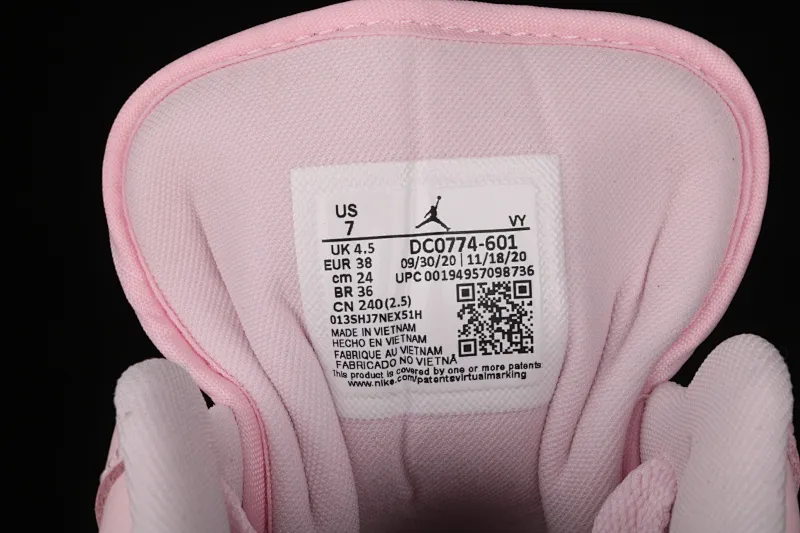 All categories Air Jordan Jordan series basketball shoes Air Jordan 1 Low G version pure original Air Jordan 1 Low AJ1 Joe 1 raw rubber powder low-top basketball shoes DC0774-601